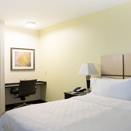 Candlewood Suites Bay City By Ihg Eksteriør billede